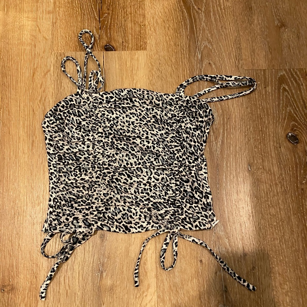 superdown cheetah top